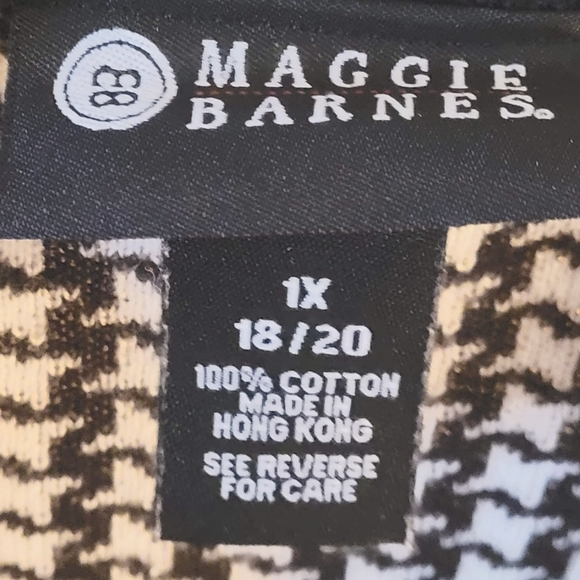 Houndstooth Sweater Button Front Cardigan 1X - Picture 3 of 6